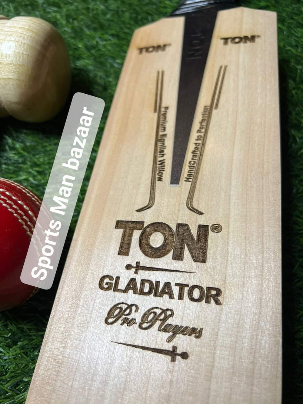 SS TON Special Gladiator Pro Players Edition English Willow Bat