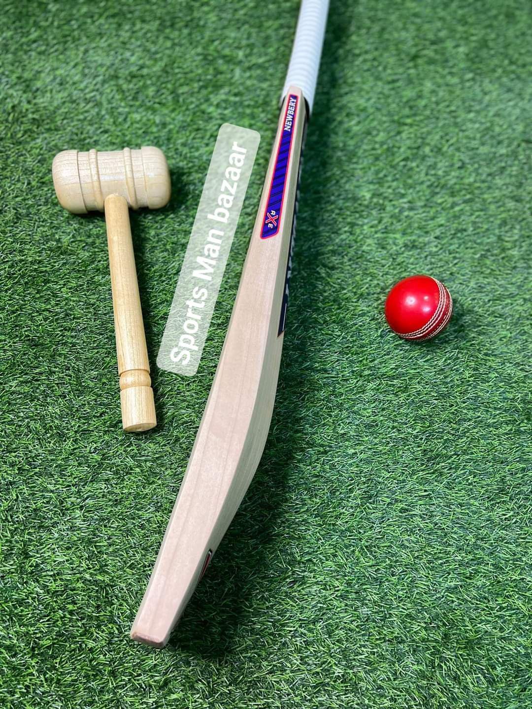 Newbery Hammer Edge Axe Edition English Willow Bat