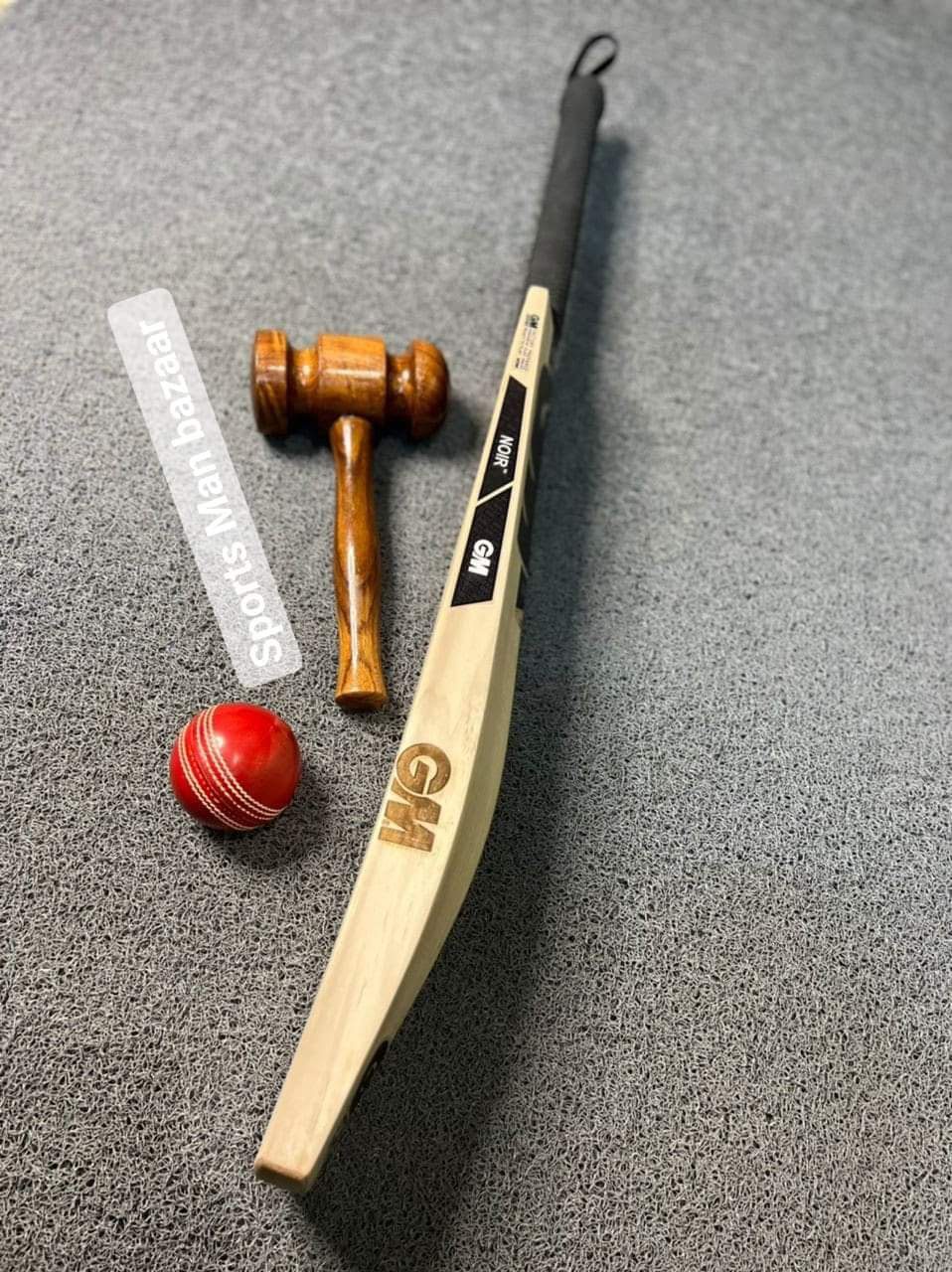 GM NOIR Limited edition English willow bat
