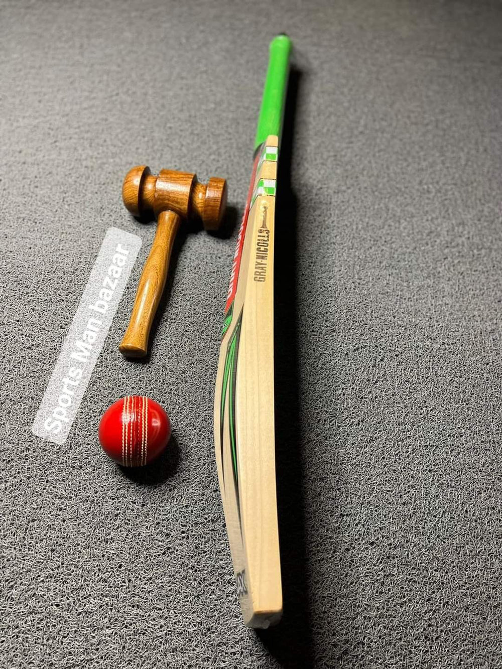 Gray Nicolls MAAX limited edition English willow bat