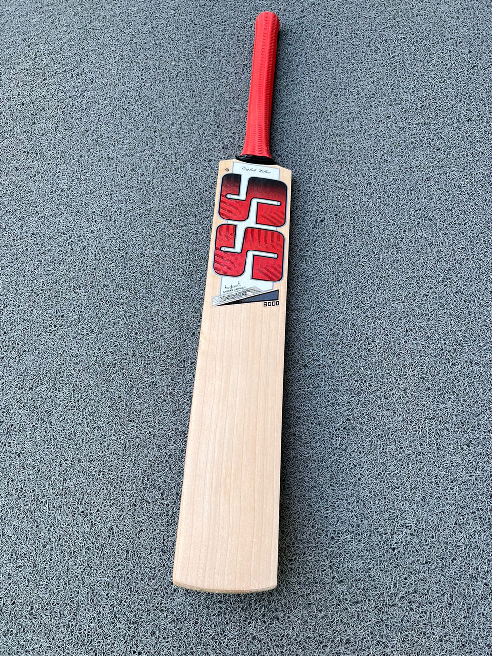 SS Master 9000 SAURAV GANGULY edition English willow grade 1 bat