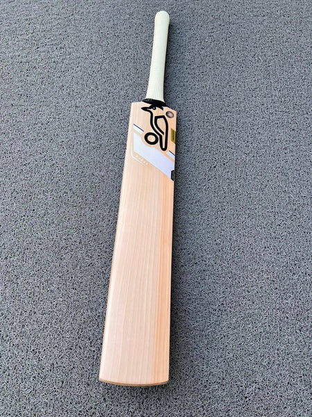 Kokabura Ghost players edition English willow grade 1 bat - second image