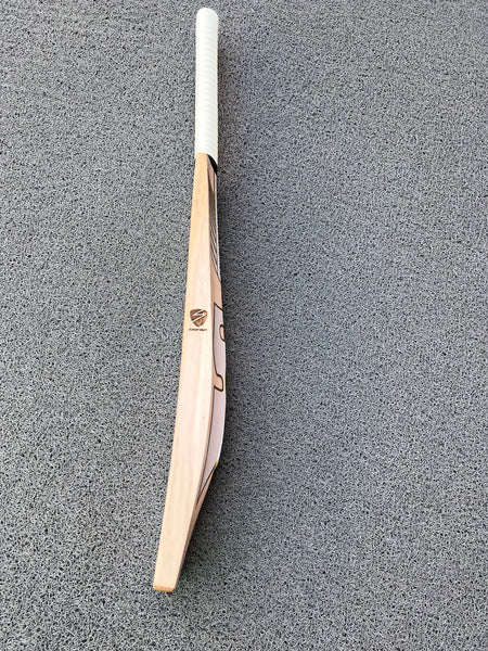 SG GOLD Classic LE edition English willow Grade 1 bat - second image