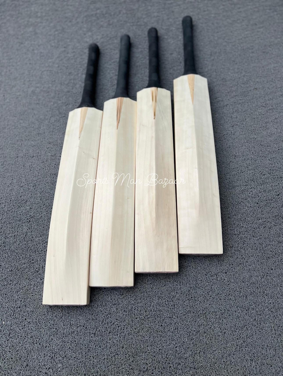 Top Grade Kashmiri Willow Cricket bats