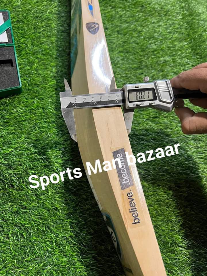 MRF Wizard Classic VK English Willow Bat