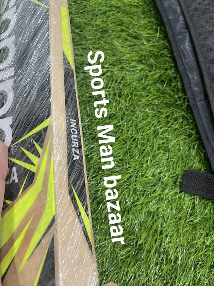 Adidas Incurza bat