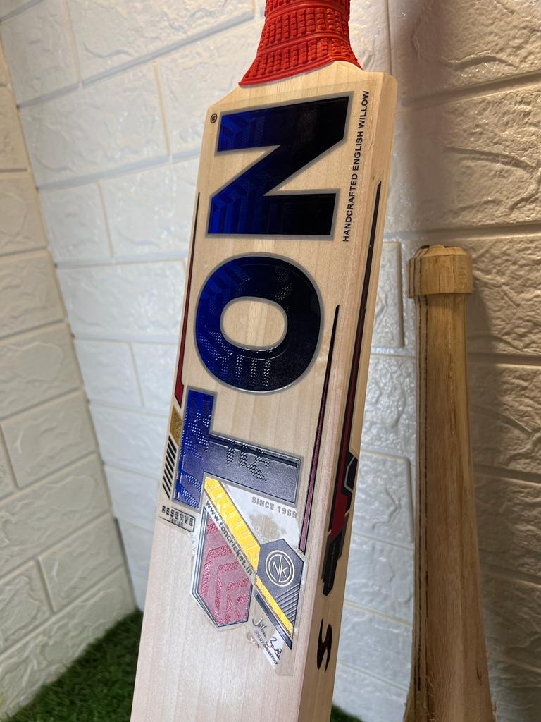 SS Ton Reserve Jonny Bairstow edition English willow grade 1 bat