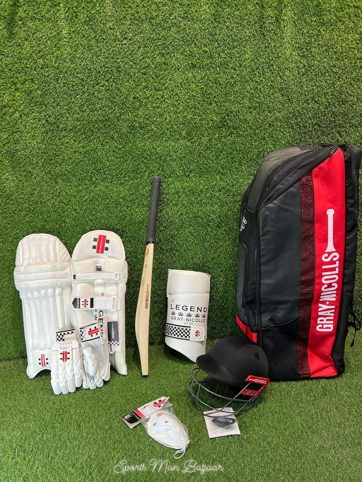Gray Nicolls legend hard ball kit
