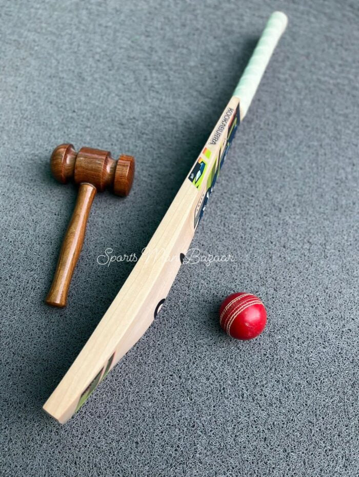 Glenn Maxwell Edition kookaburra Beast Pro Players English Willow Grade 1 Cricket Bat
