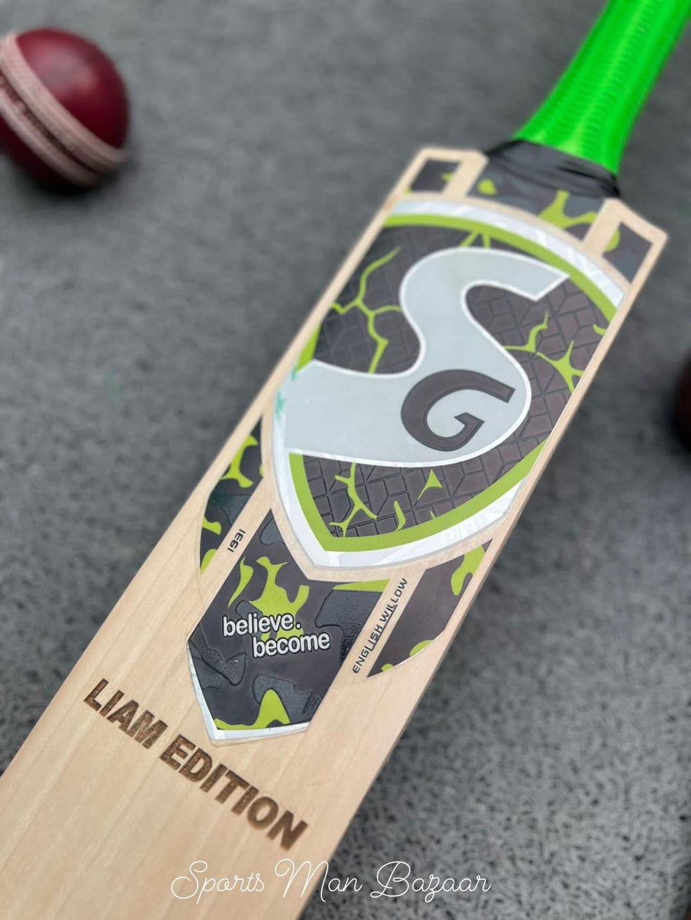 SG Liam Livingstone Edition English Willow Grade 1 Cricket Bat
