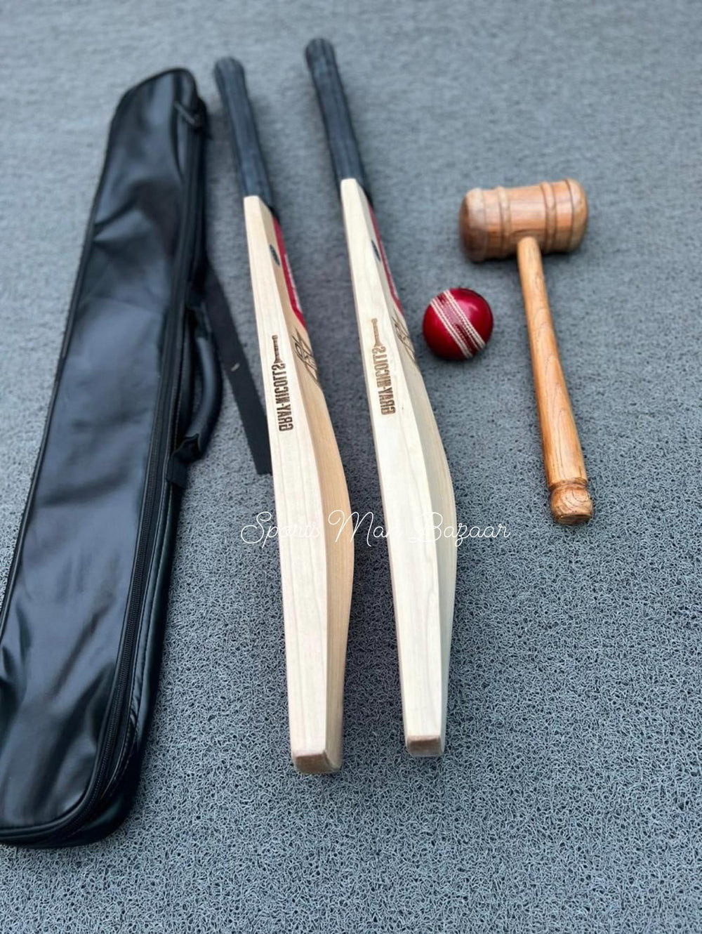 Gray Nicolls Legend Players edition English Willow Bat