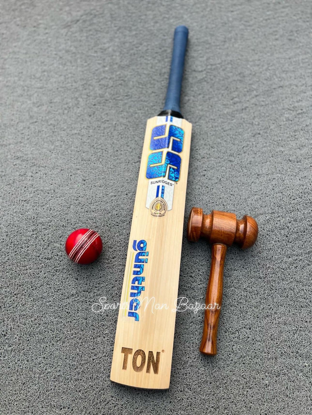 SS Gunther Pro Grade English Willow Cricket bat