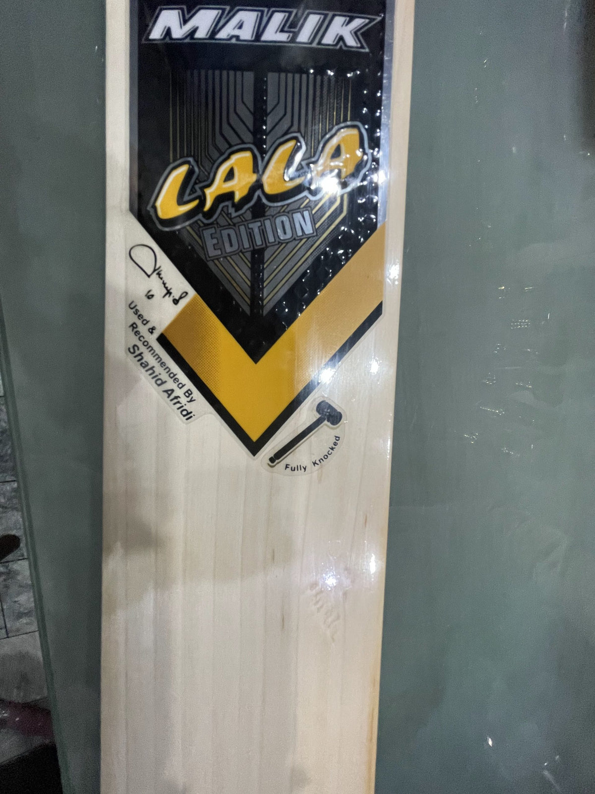 MB Malik Lala Edition Cricket Bat