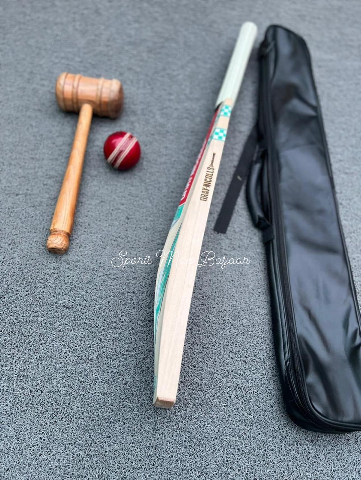 Gray Nicolls GEM 1.1 Players Edition English Willow Grade 1 Cricket Bat