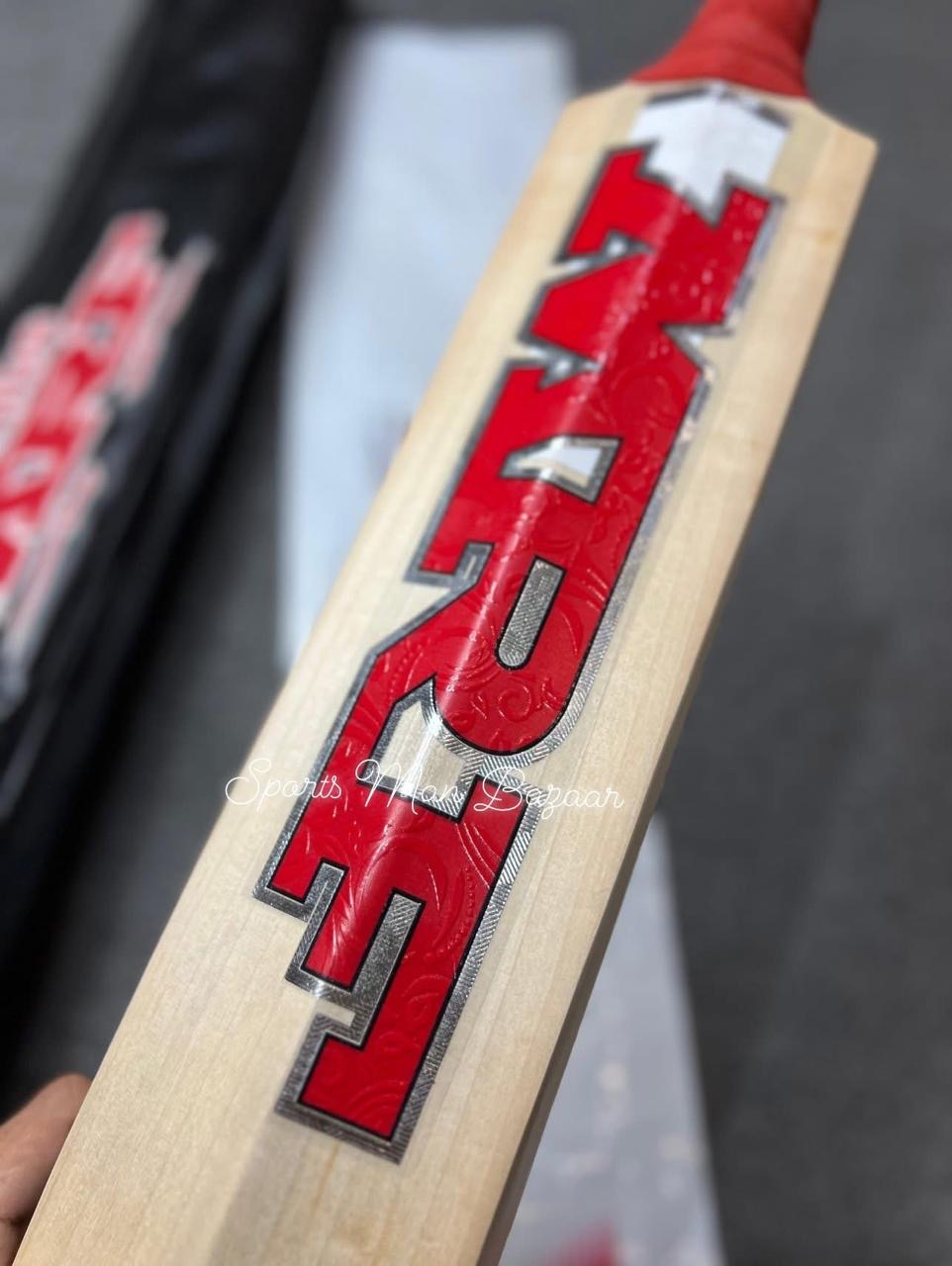 Kohli’s final stand 🏏( MRF King ) Grade 1 Cricket bat