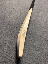 MRF Legend The Kind VK-18 edition English willow grade 1 bat