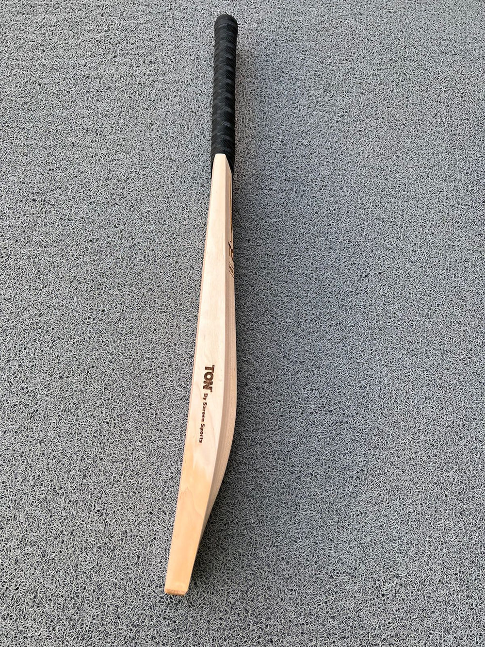 SS TON Special 2023 edition English willow grade 1 bat