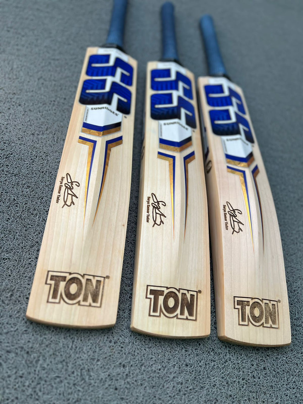 SS TON SKY (Surya Kumar) edition English willow grade 1 bat
