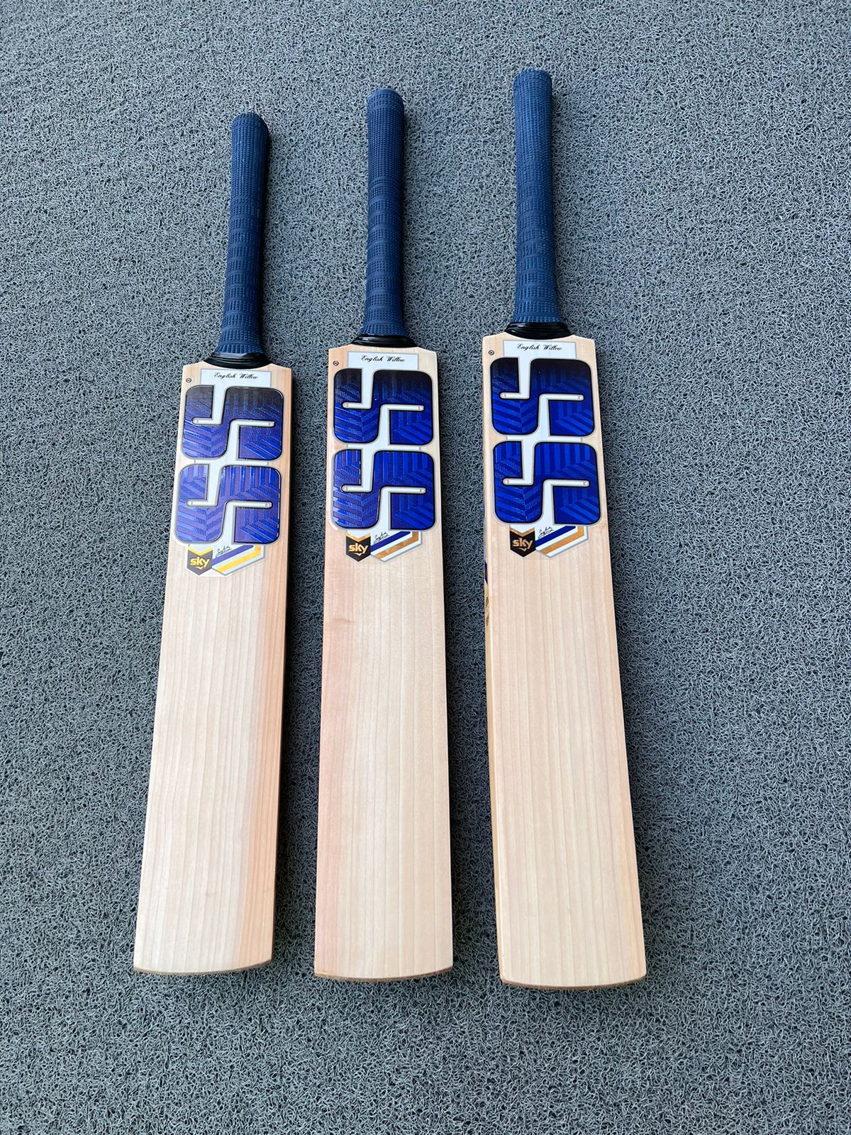 SS TON SKY (Surya Kumar) edition English willow grade 1 bat