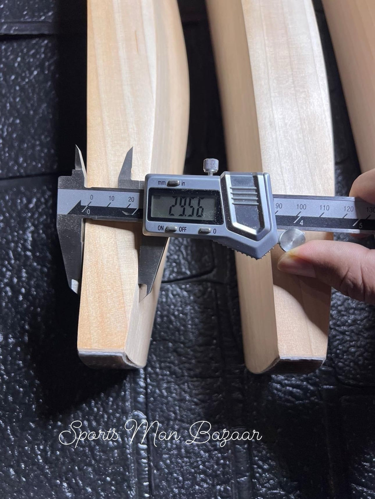 50mm+ edges Rare Outsized Edition! Players English willow Grade 1 Cricket bat